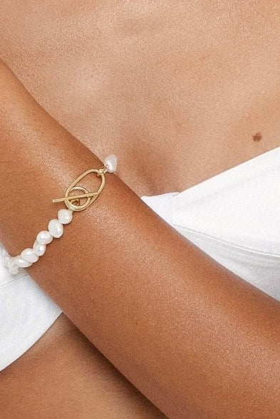 Bracelets - MERA MERAH